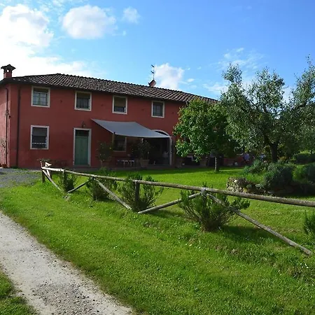Al Podere Di Rosa Feriegård *